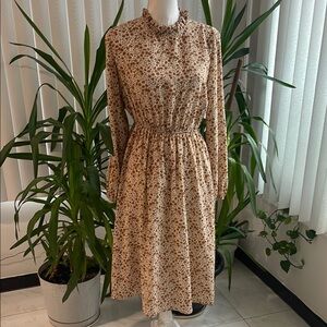 NWOT SHEIN MIDI Floral Long Sleeve Dress SIZE M
